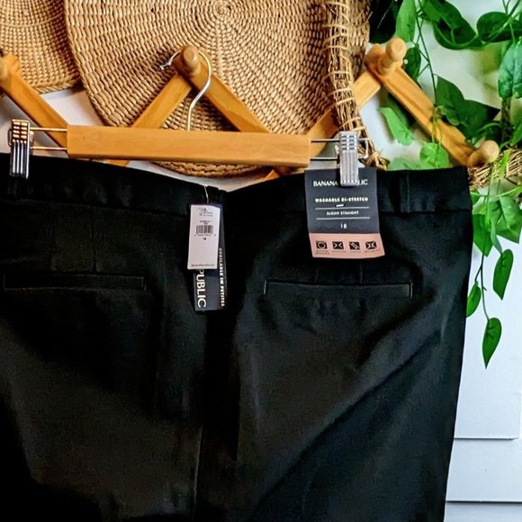 Banana Republic Straight Leg Pants - Black - Picture 4 of 4